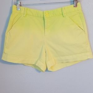 Khakis Gap neon shorts
